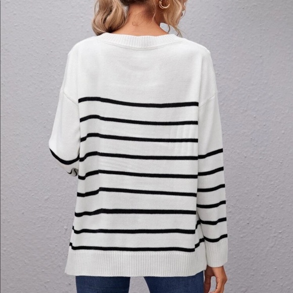 Drop Shoulder Slit Hem Striped Sweater - Picture 5 of 5